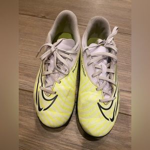Nike kids soccer cleats
